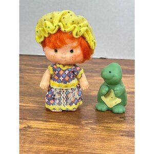 American Greetings Strawberry Shortcake Friends- "Apple Dumplin' with Teatime Tu